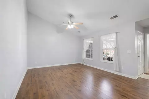 2360 Highway 31 W #104, White House, TN 37188