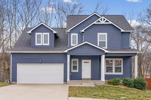 104 Lucerne Ln, Clarksville, TN 37040