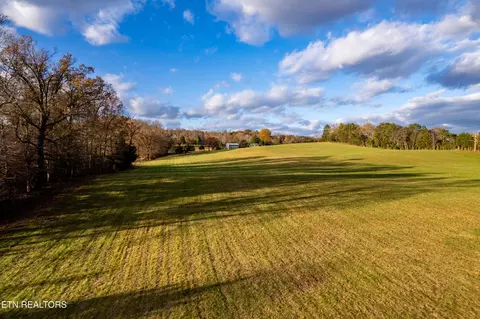 1025 Oscar Best Rd, Maryville, TN 37803