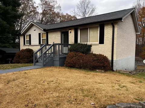 7122 Meadow View Dr, Fairview, TN 37062
