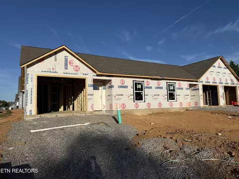 7318 Woodpecker Way, Knoxville, TN 37921