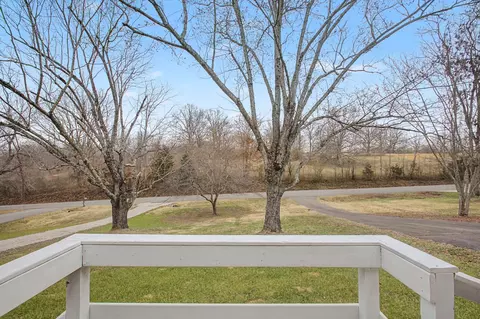 Exterior - 111 Rouse Rd, Dickson, TN 37055 photo 9 of 12