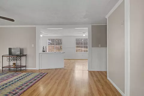 Living - 111 Rouse Rd, Dickson, TN 37055 photo 4 of 4