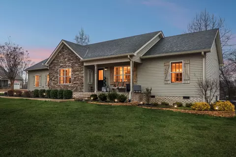 159 Poling Dr, Pulaski, TN 38478