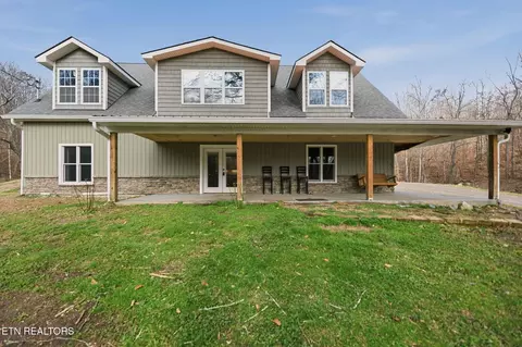 184 Henson Ln, Clinton, TN 37716