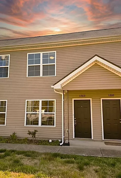 1262 Macedonia Dr, Murfreesboro, TN 37130