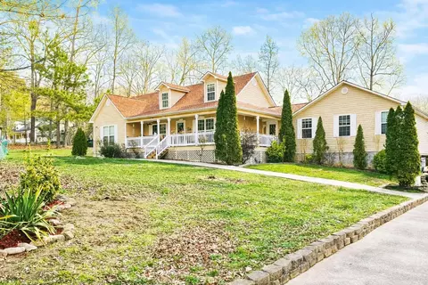 1055 Shahan Ln, Birchwood, TN 37308