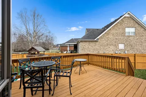 Exterior - 2820 Maylon Dr, Murfreesboro, TN 37128 photo 6 of 11