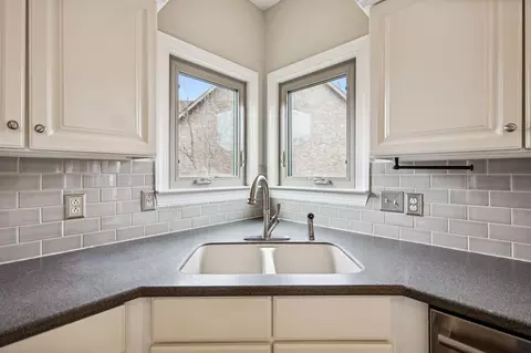 Kitchen - 2820 Maylon Dr, Murfreesboro, TN 37128 photo 4 of 4
