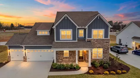 4505 Larry Melton Dr, Murfreesboro, TN 37128