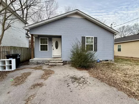 805 E Grizzard St, Tullahoma, TN 37388
