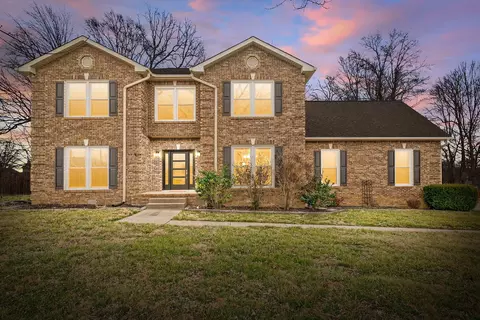 1359 W Rhett Butler Rd, Clarksville, TN 37042