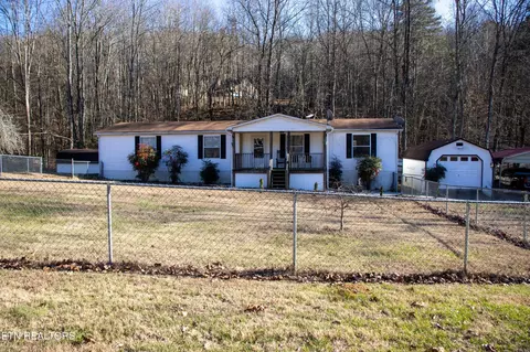512 Edwards Ln, Rockwood, TN 37854