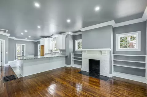 301 Kingwood Dr, Murfreesboro, TN 37129