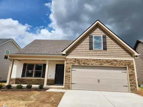 2922 Valley Farms Dr, Christiana, TN 37037