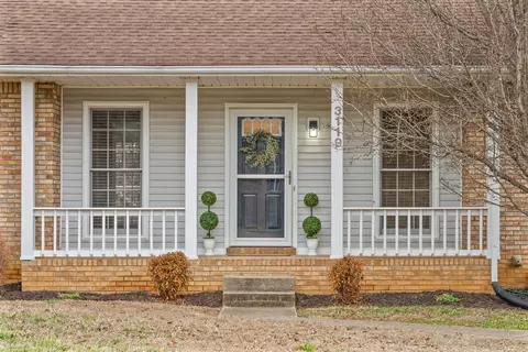 3119 Arrow Ln, Clarksville, TN 37043