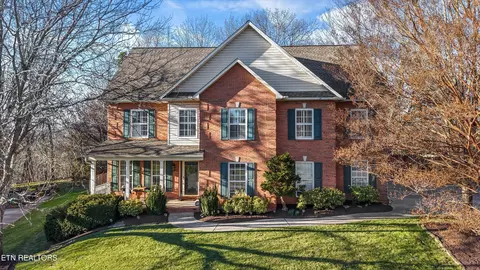 1627 Meadow Chase Ln, Knoxville, TN 37931