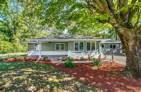 2101 Jones Cir, Nashville, TN 37207