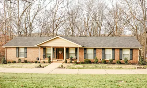 559 Stratford Way, Clarksville, TN 37043