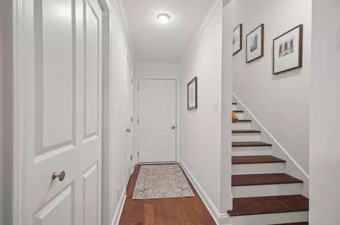 Entry Way - 2003 Tammy Dr, Springfield, TN 37172 photo 8 of 11