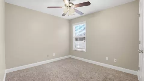 Bedroom - 2422 Turtle Trce, Murfreesboro, TN 37127 photo 2 of 4