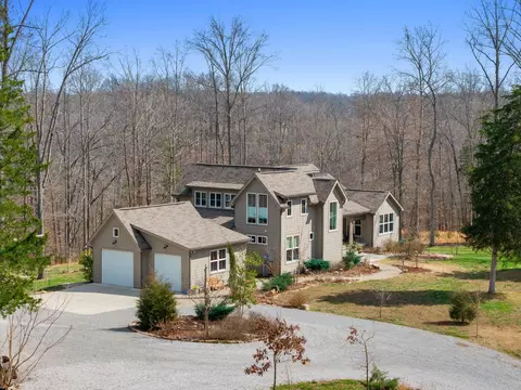 8012 Poplar Ridge Ln, Primm Springs, TN 38476
