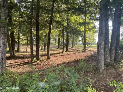 0 Peter Pan Ave, Crossville, TN 38572