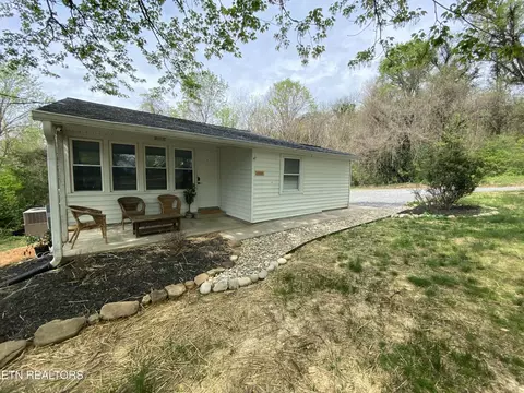 5809 Eldridge Rd, Knoxville, TN 37918