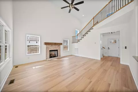 2250 S Hinton Rd, Southside, TN 37171