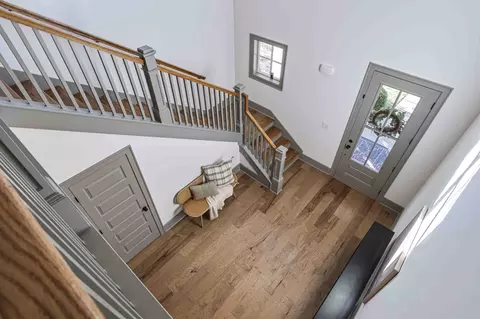 Entry Way - 1080 Memorial Dr, Franklin, TN 37064 photo 8 of 10
