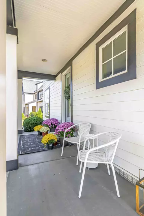 Exterior - 1080 Memorial Dr, Franklin, TN 37064 photo 6 of 23