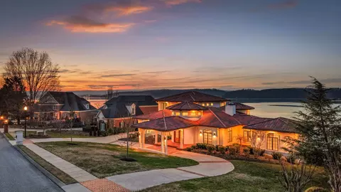 4415 Sailmaker Cir, Chattanooga, TN 37416