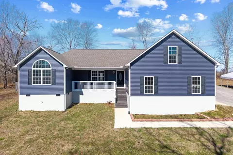 2125 Sayles Ct, Lawrenceburg, TN 38464