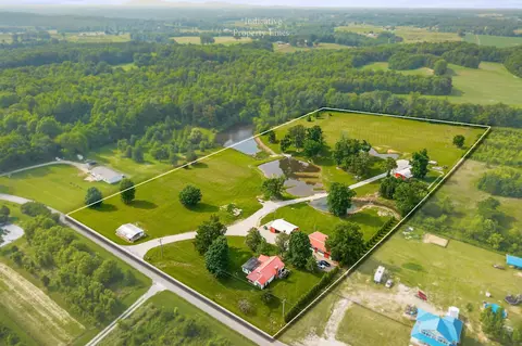 3510 Bybee Branch Rd, Mcminnville, TN 37110
