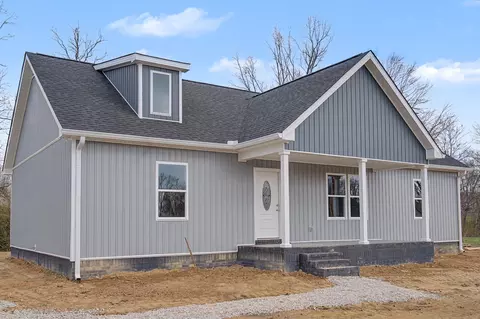 322 Cassie Dr, Lafayette, TN 37083