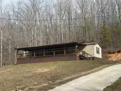 260 Haylee Rd, Waverly, TN 37185