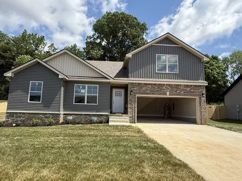 15 Echo Rdg, Oak Grove, KY 42262