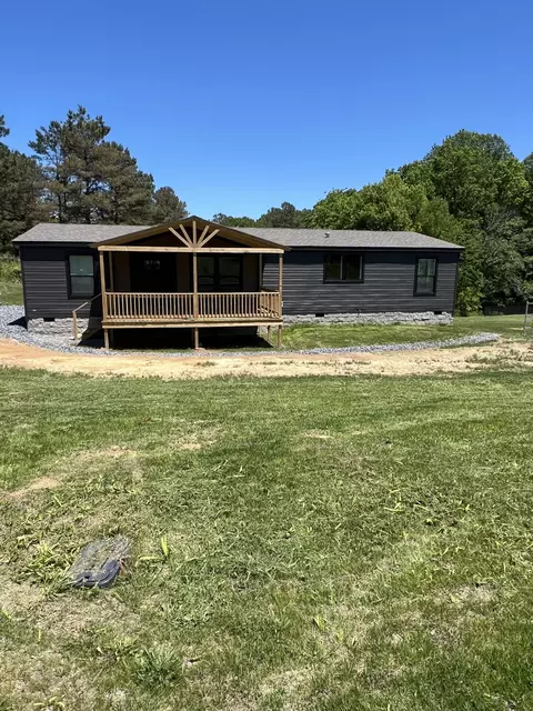 235 Ralph Spivey Ln S, Gainesboro, TN 38562