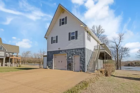 1178 Miracle Rd, Decaturville, TN 38329
