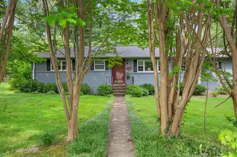 701 Danbury Dr, Signal Mountain, TN 37377