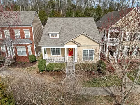 8676 Gauphin Pl, Nashville, TN 37211