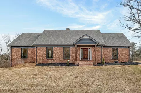 698 Mike Muncey Rd, Mcminnville, TN 37110