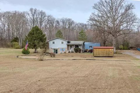 149 Greenbriar Rd, Sweetwater, TN 37874