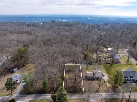 3412 Wilson Ave, Signal Mountain, TN 37377