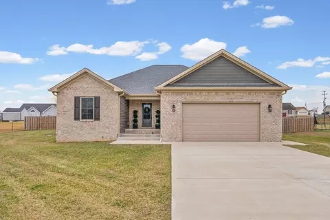 623 N Ridge Dr, Hopkinsville, KY 42240