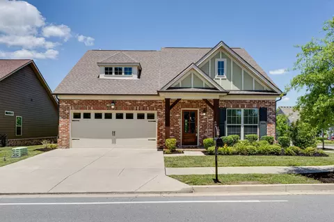 20 Nokes Dr, Hendersonville, TN 37075