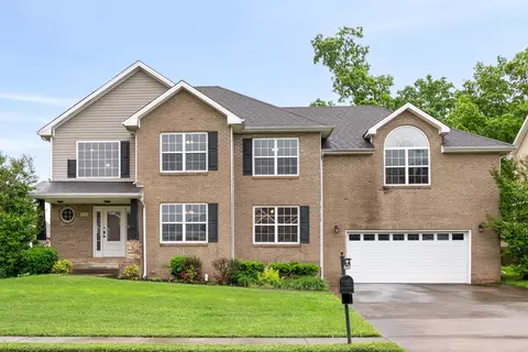 3237 Timberdale Dr, Clarksville, TN 37042