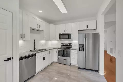 5170 Hickory Hollow Pkwy #245, Antioch, TN 37013