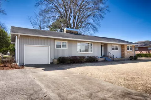 1309 Aston St, Athens, AL 35611