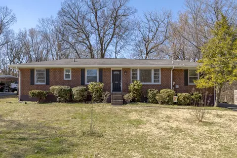 4803 Timberhill Dr, Nashville, TN 37211